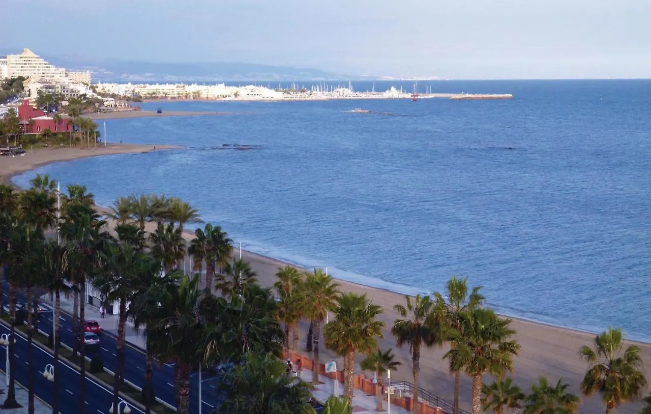 Amazing Apartment In Benalmdena Costa With 1 Bedrooms, Wifi And Outdoor Swimming Pool